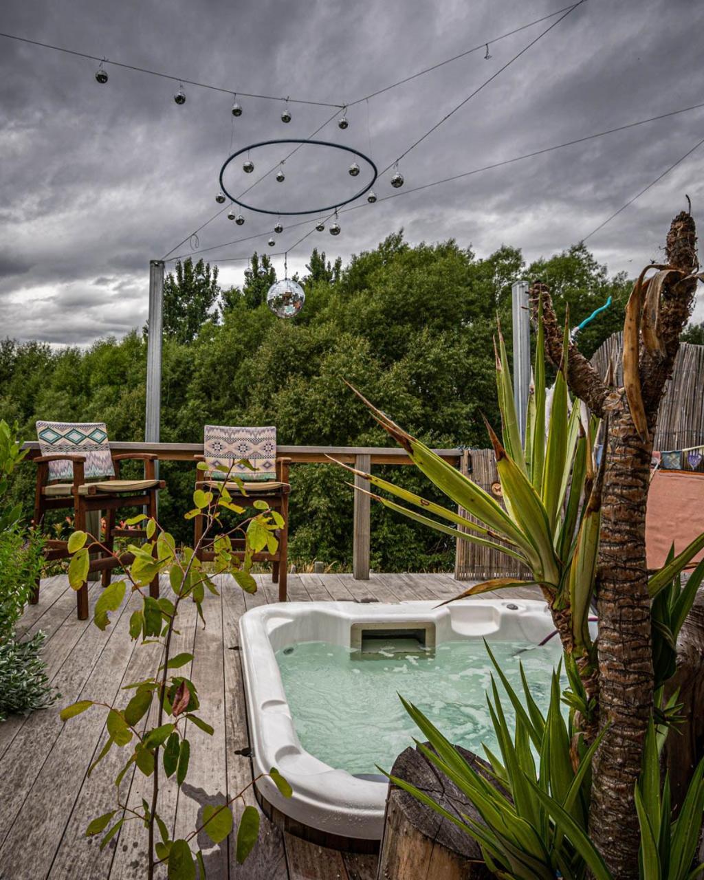 The Artist'S House Wanaka Villa Luggate Buitenkant foto